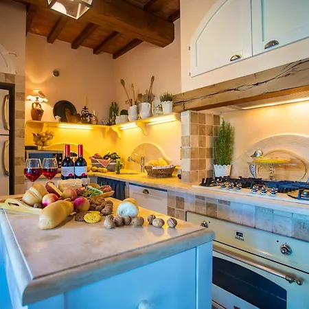 Leopolda By Interhome Villa Peccioli